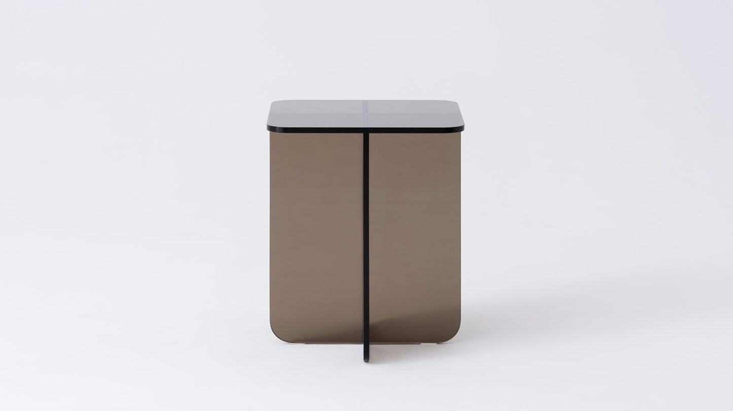 Verre End Table