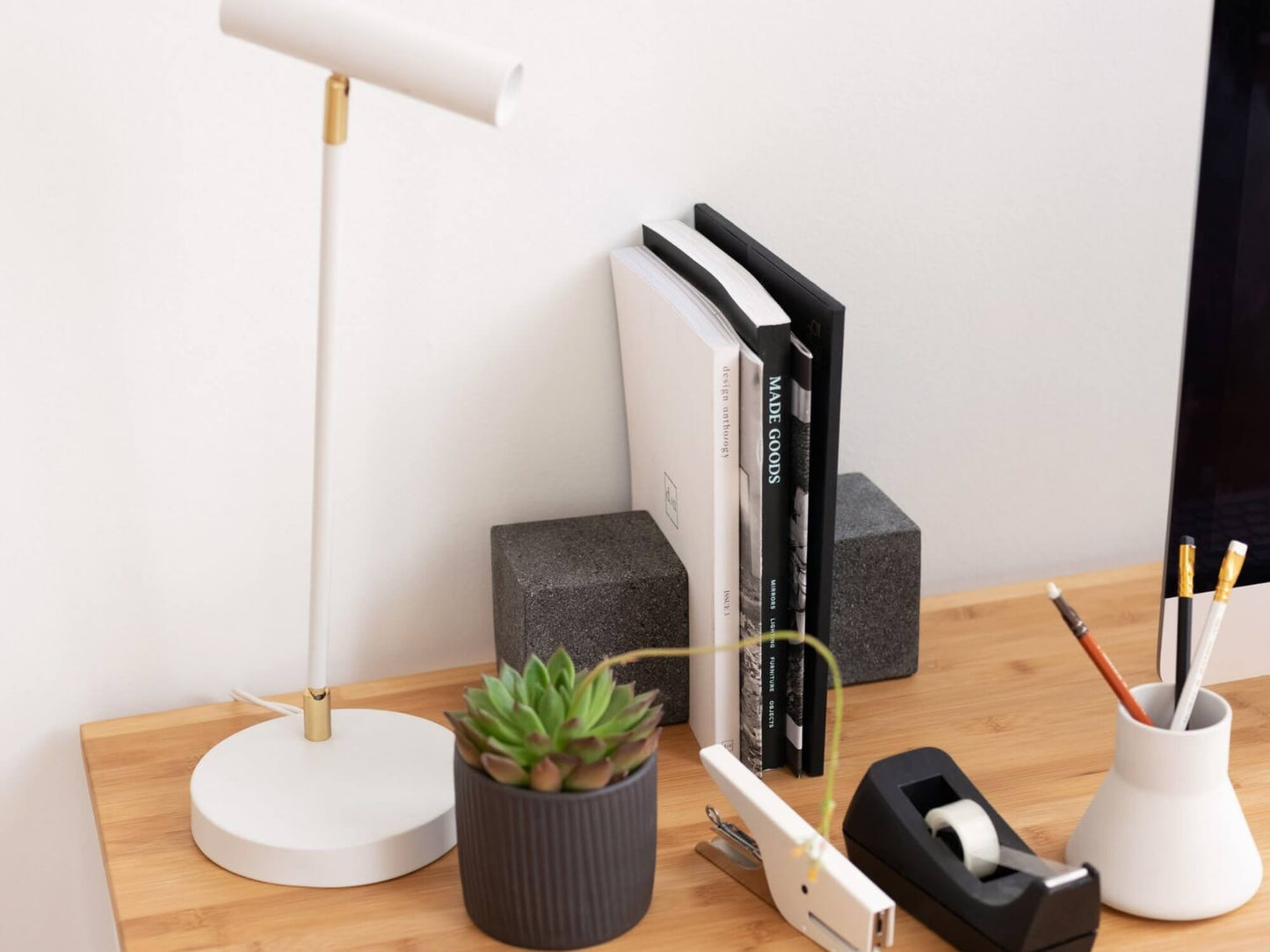 Anchor Task Lamp