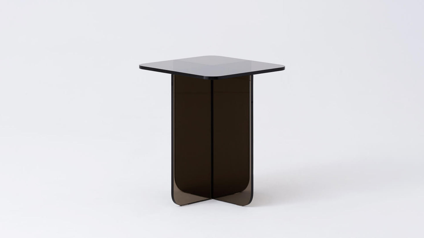 Verre End Table