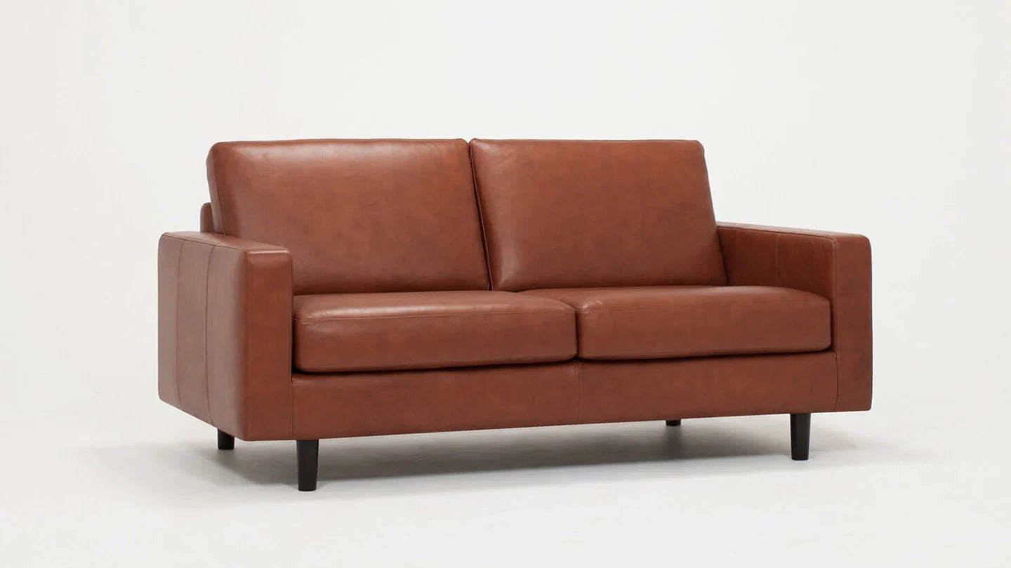 Oskar Loveseat