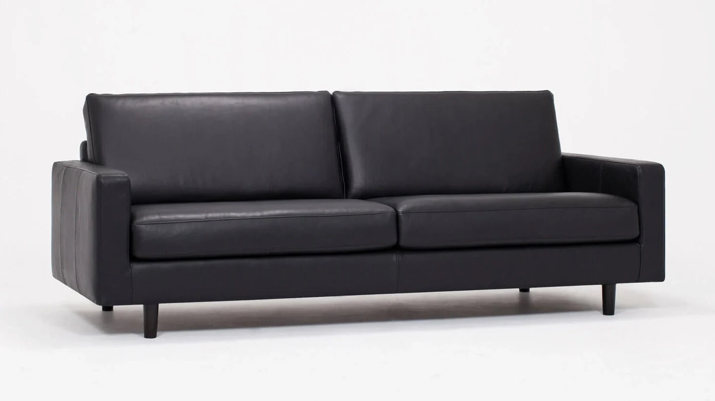 Oskar Sofa