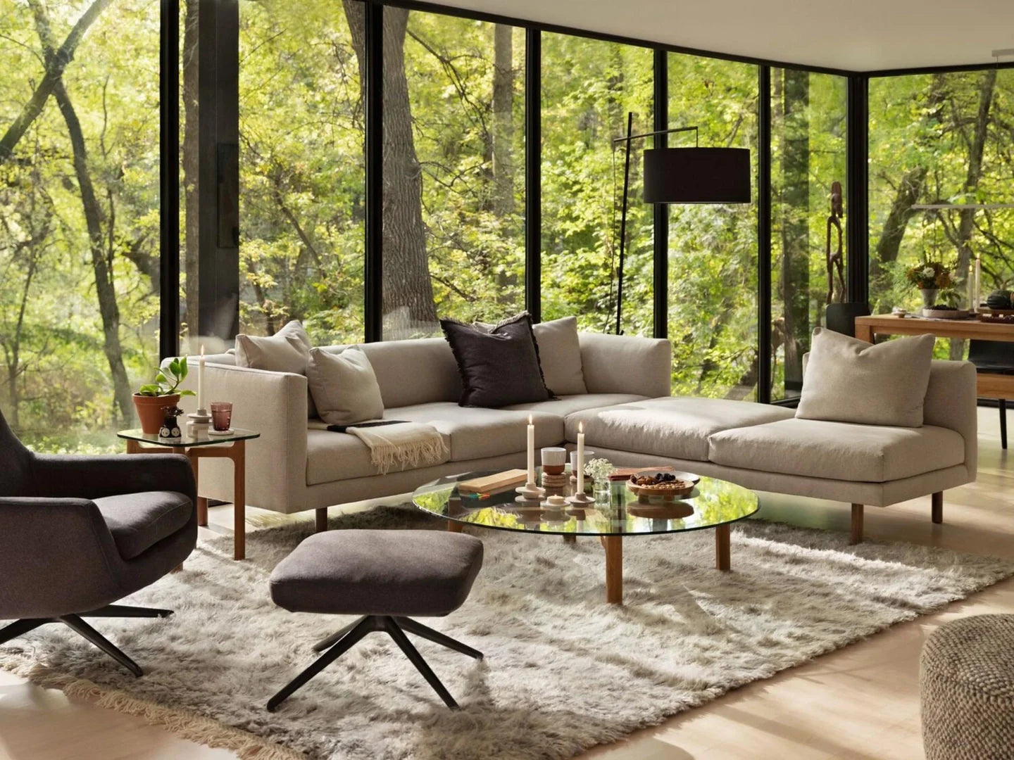 Replay 2-Piece Sectional Sofa With Backless Chaise