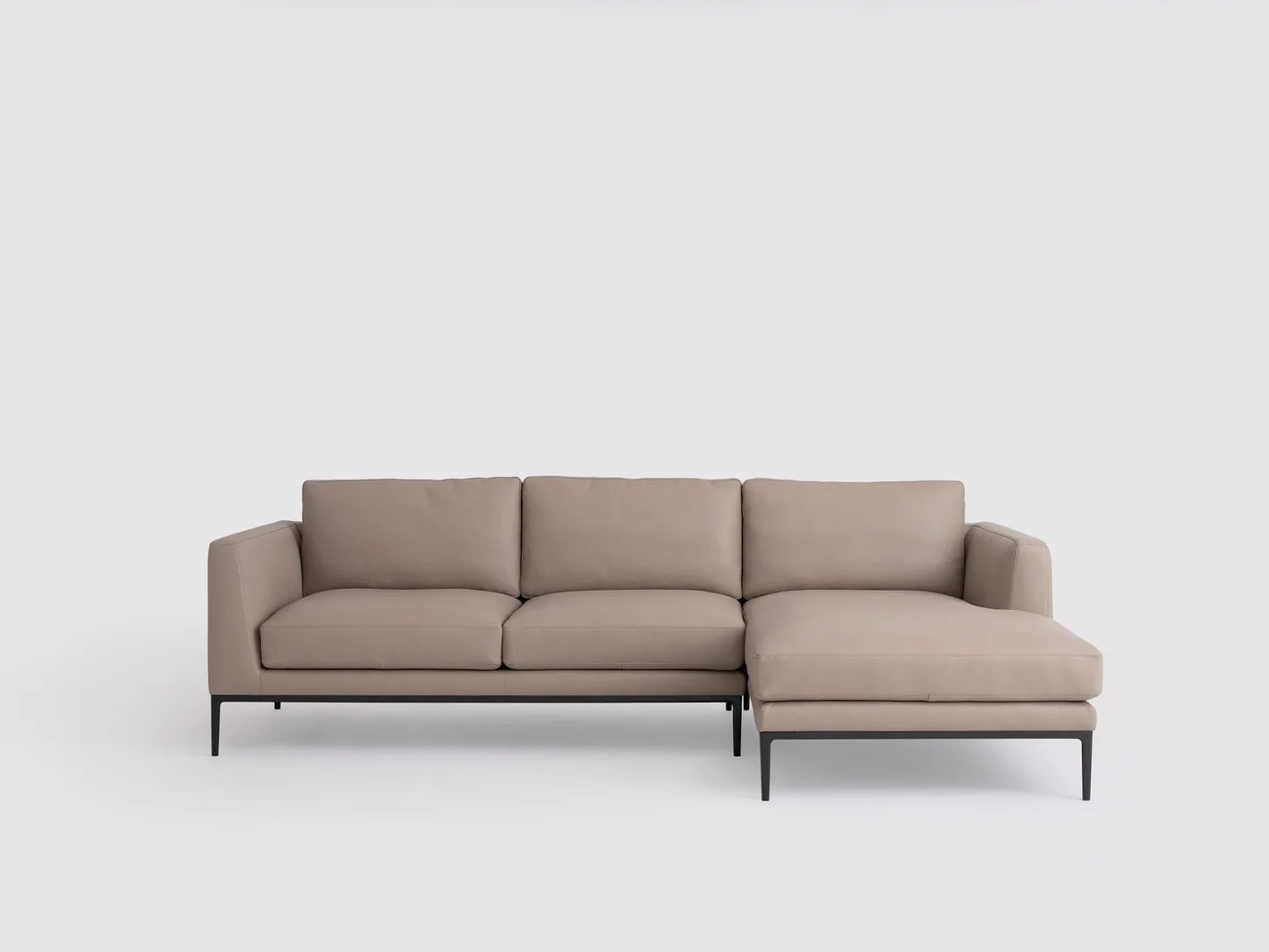 Oma 2-Piece Sectional Sofa With Chaise