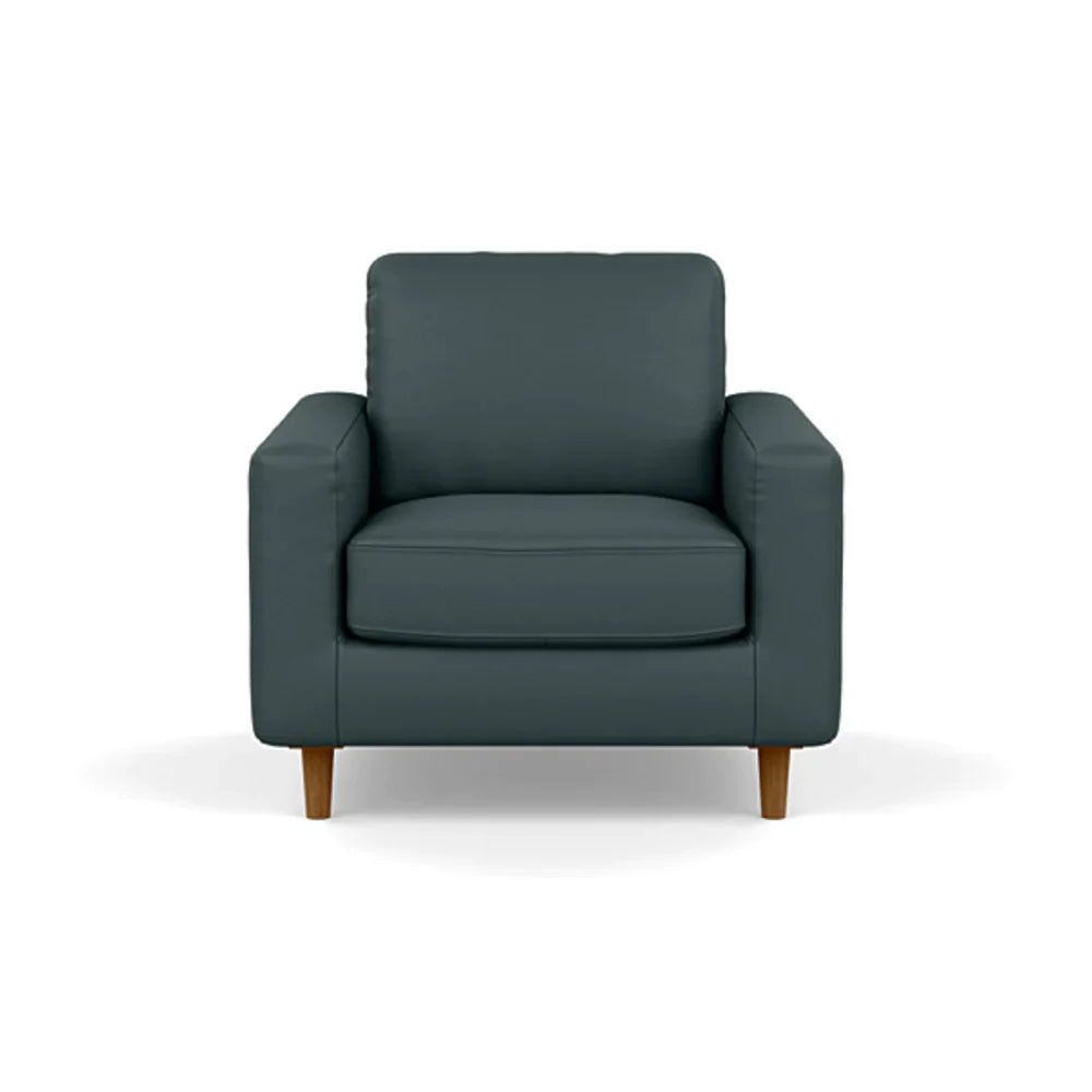 Oskar Chair
