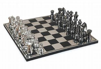 Chess Set Nickel Black