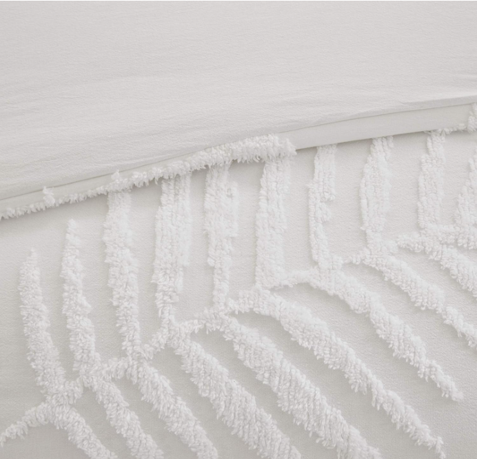Madison Park Tufted Chenille 100% Cotton Duvet