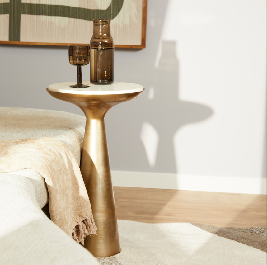 Essy Side Table White Marble